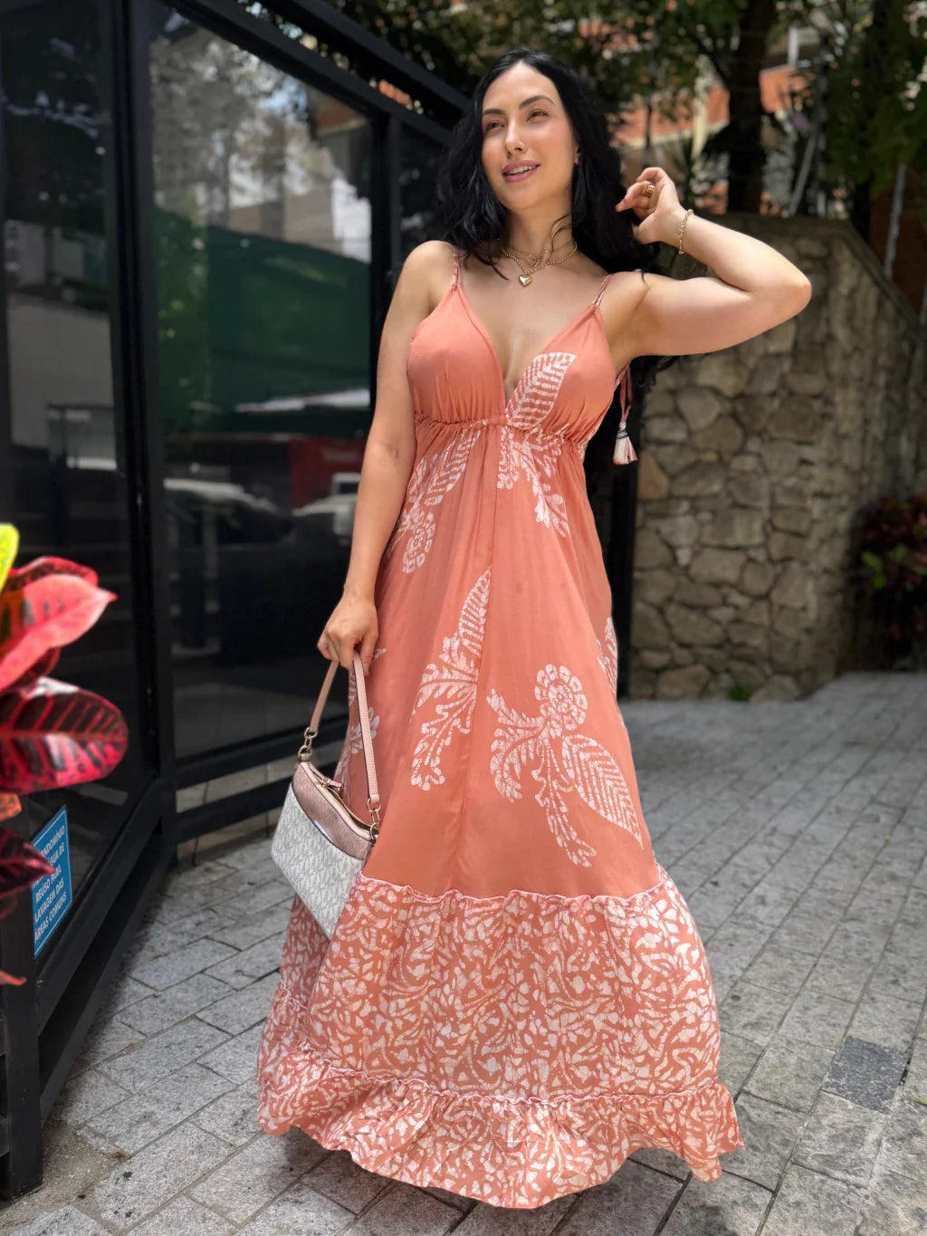 VESTIDO EM VISCOSE LONGO BIANCA LARANJA