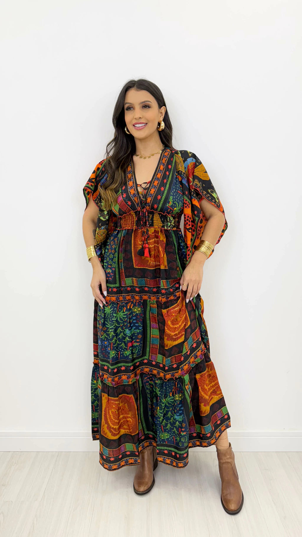 Vestido Indiano Longo Boho com Manga, Toque de Seda – Aurelion