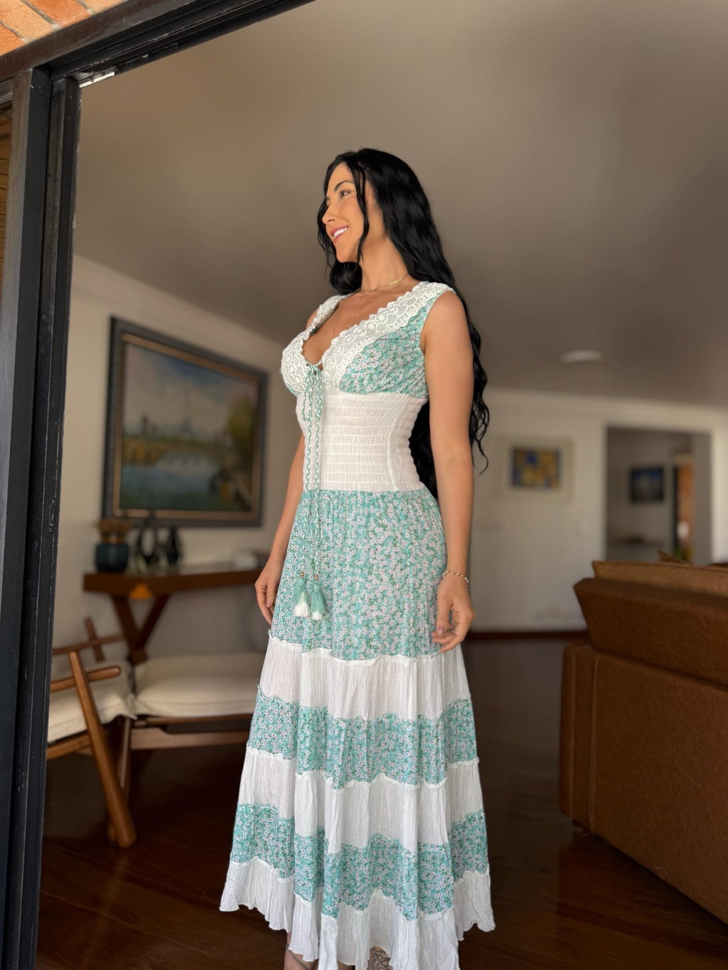 VESTIDO EM VISCOSE LONGO THAYS