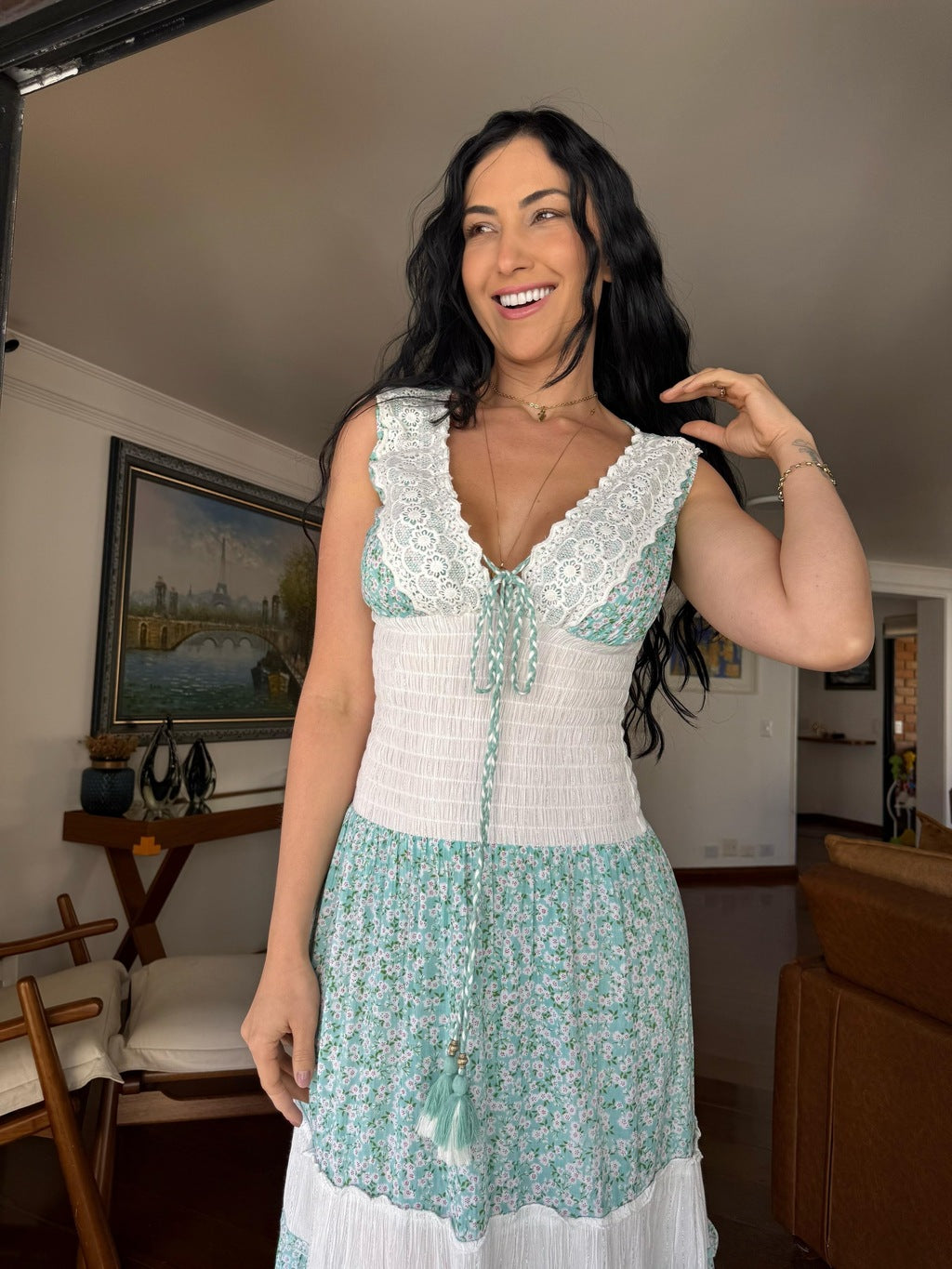 VESTIDO EM VISCOSE LONGO THAYS