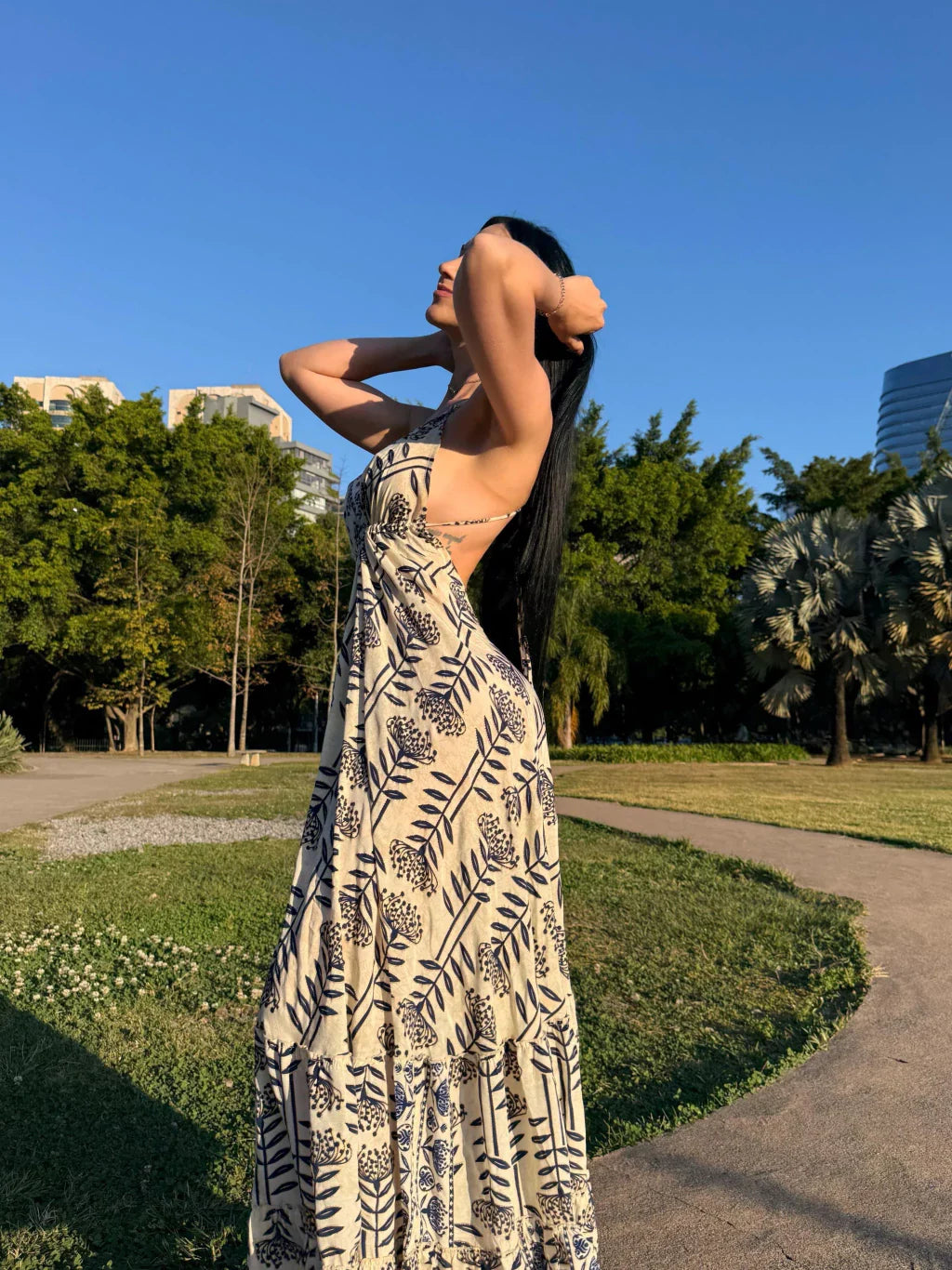 VESTIDO EM VISCOSE LONGO CECÍLIA BRANCO
